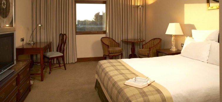 Room at the Hilton East Midlands